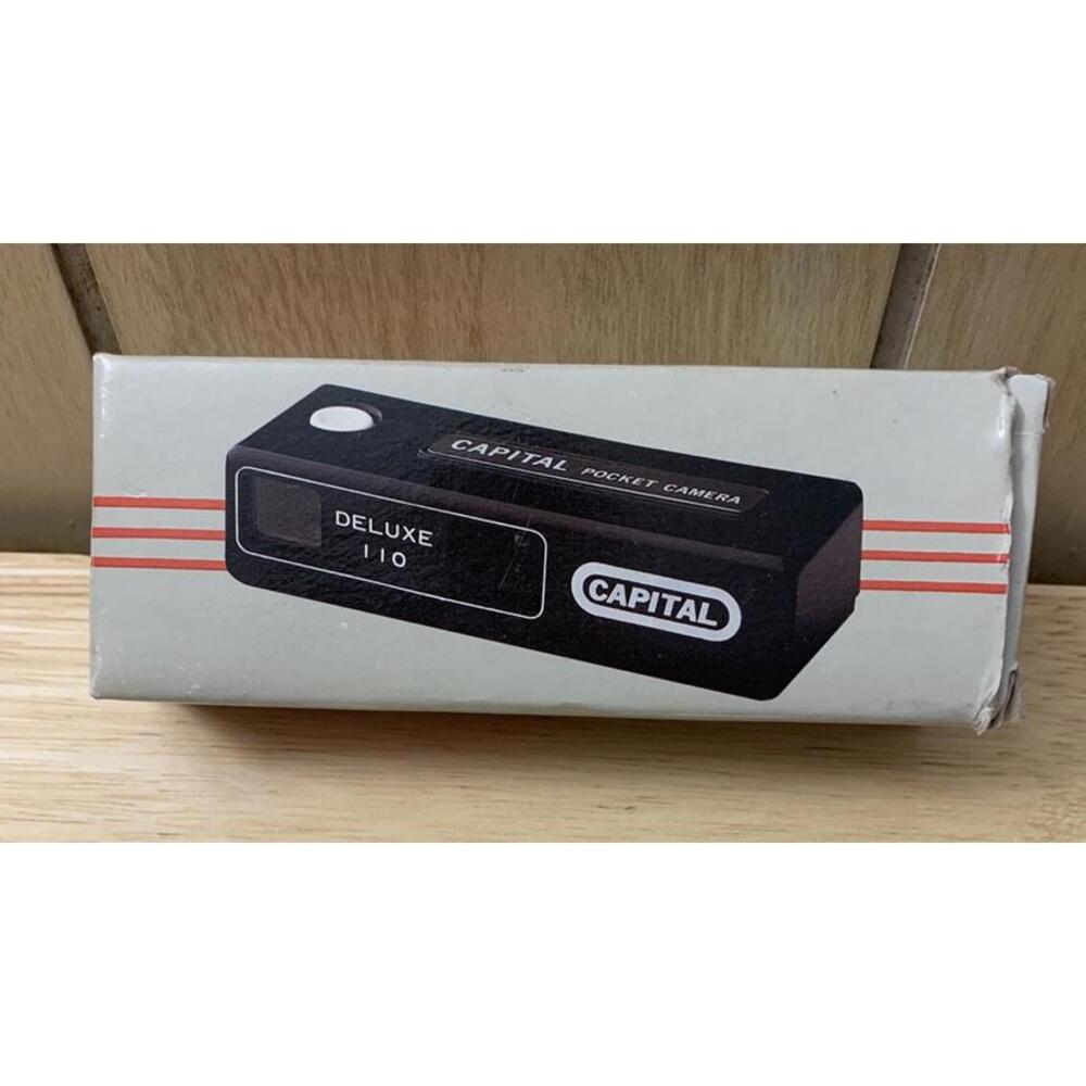 Vintage Capital Deluxe 110 Pocket Camera Original Box Mini Compact w/Wrist Strap